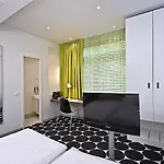 Ξενοδοχείο Tryp By Wyndham Frankfurt Φραγκφούρτη