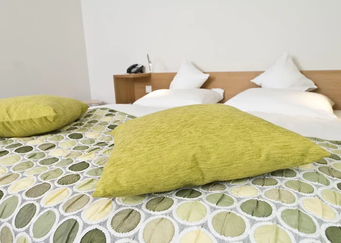 Tryp By Wyndham Frankfurt Otel 3*