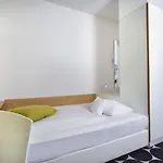 Tryp By Wyndham Frankfurt Hotel 3*