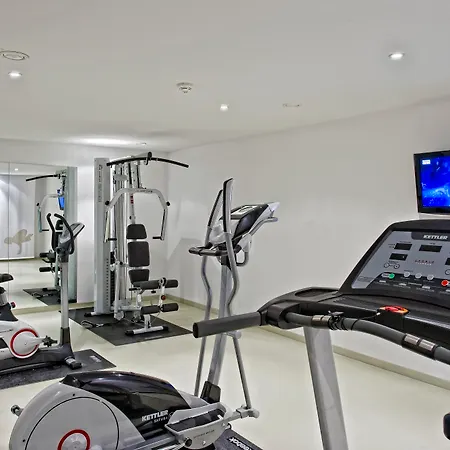 Tryp By Wyndham Frankfurt מלון פרנקפורט