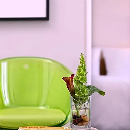 Hotel Tryp By Wyndham Frankfurt 3*