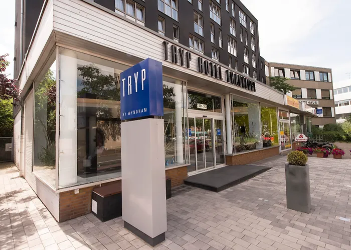 Tryp By Wyndham Frankfurt 3*