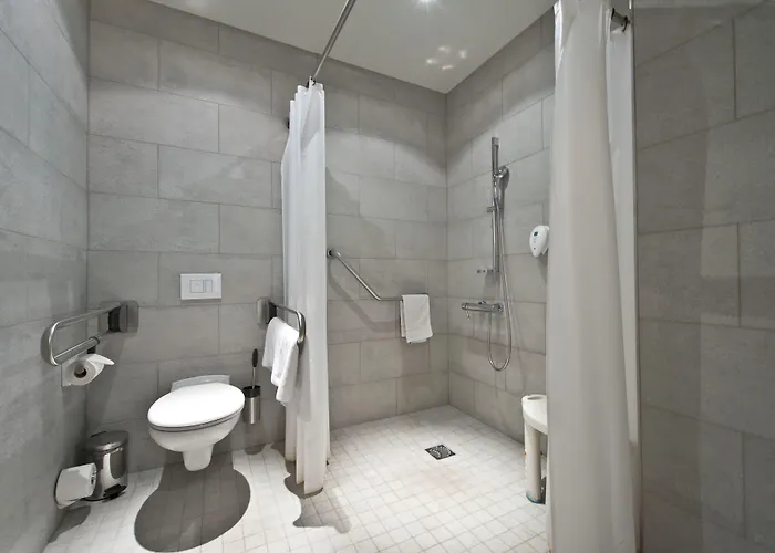 Tryp By Wyndham Frankfurt 3*